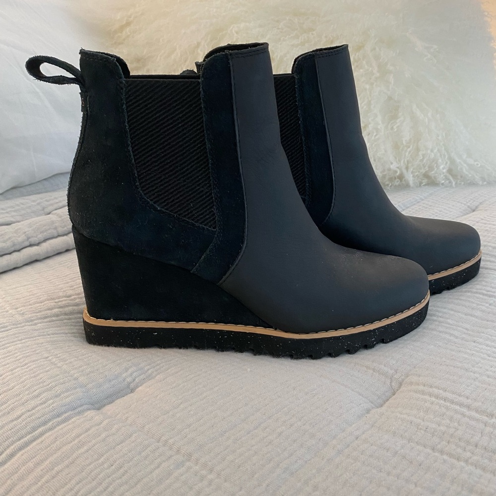 Toms Black Ankle Booties